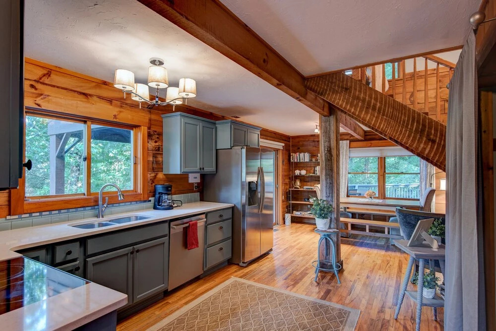 Heritage Hill Cabins