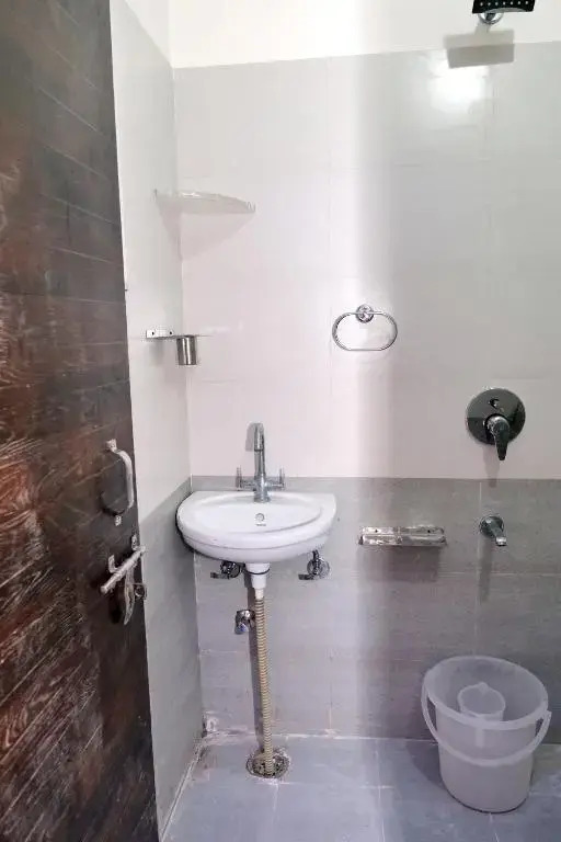 HOTEL IRA Mansarovar Jaipur