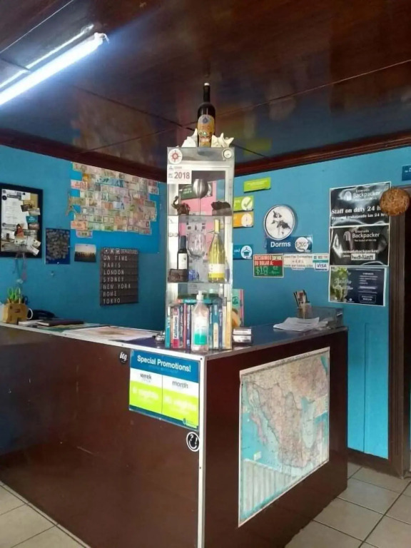 Ensenada Backpackers