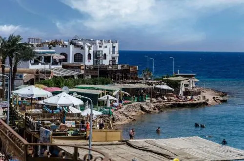New Yalla Hotel