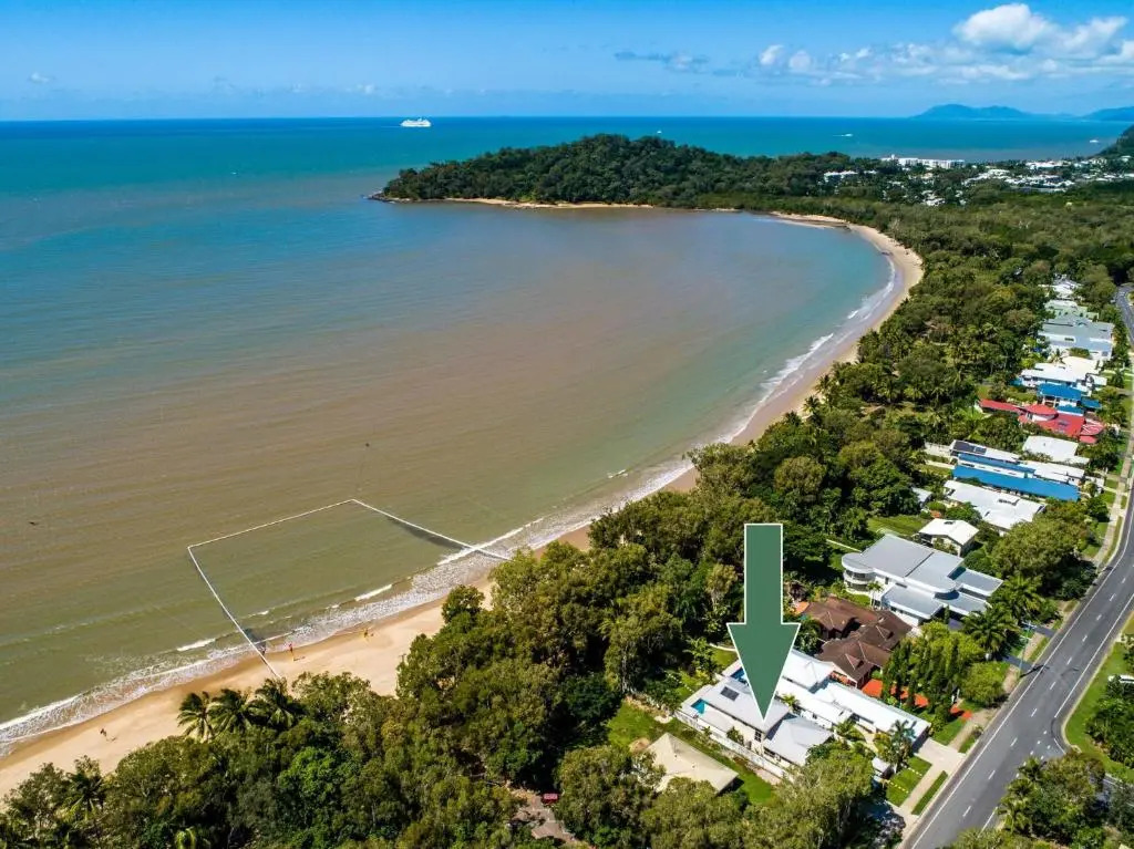 Luxury Living on the Beachfront