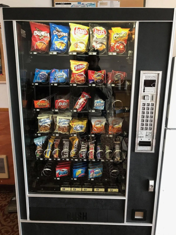 Seven Seas Inn & Suites