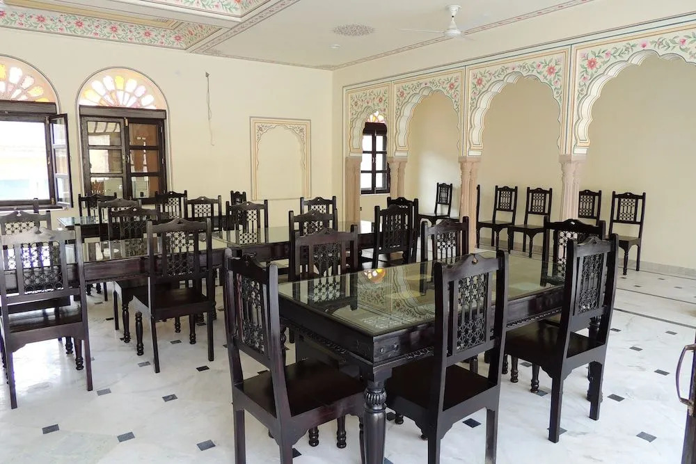Dhula Garh  A Heritage Hotel
