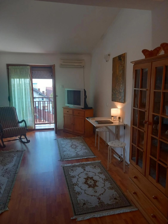 Cosy Rooftop studio with balcony