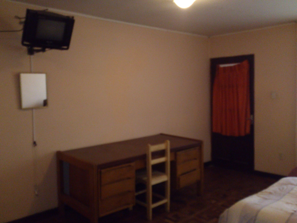 Hostal Isidoros - Terminal de Buses