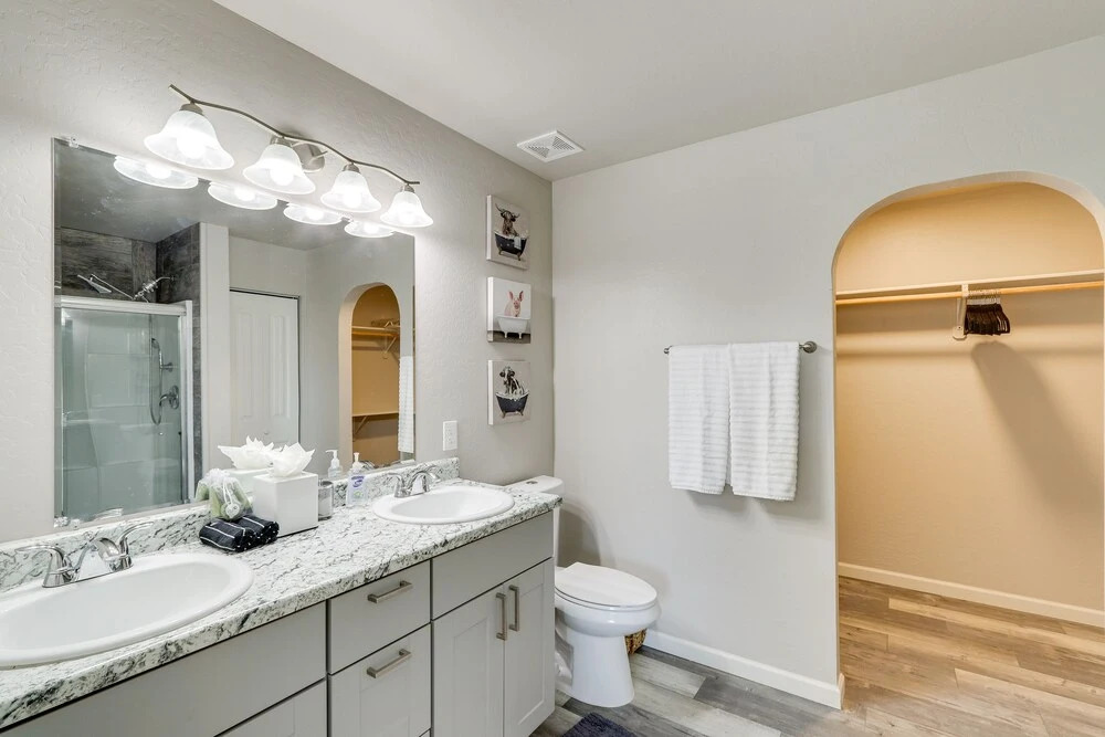 Gold Canyon Vacation w/ Private Patio & Fire Pit!