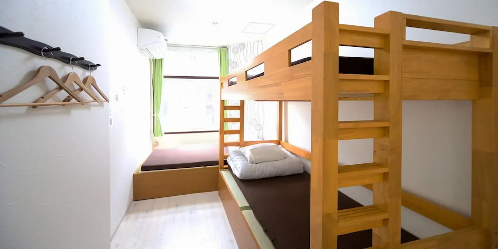Air Hostel LCC