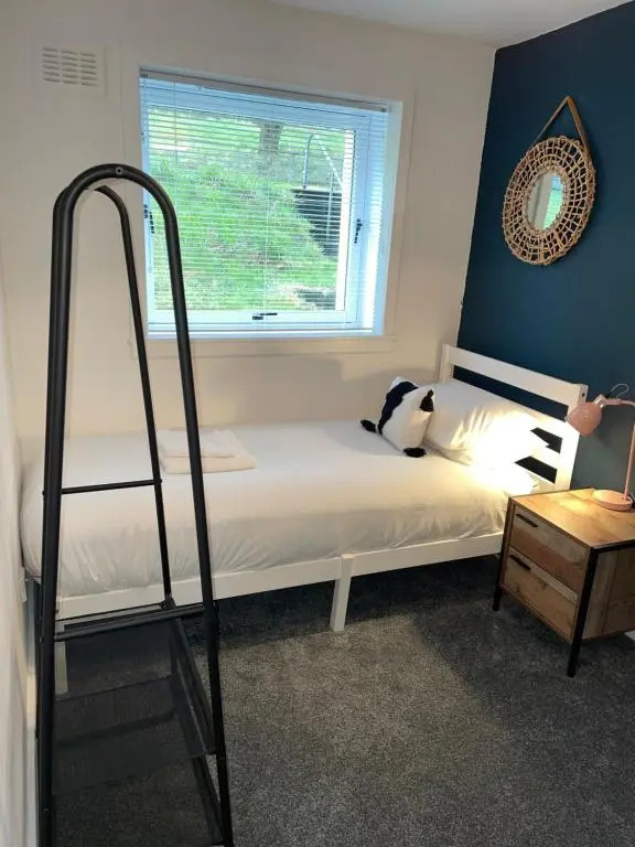 Ross Place Apartment