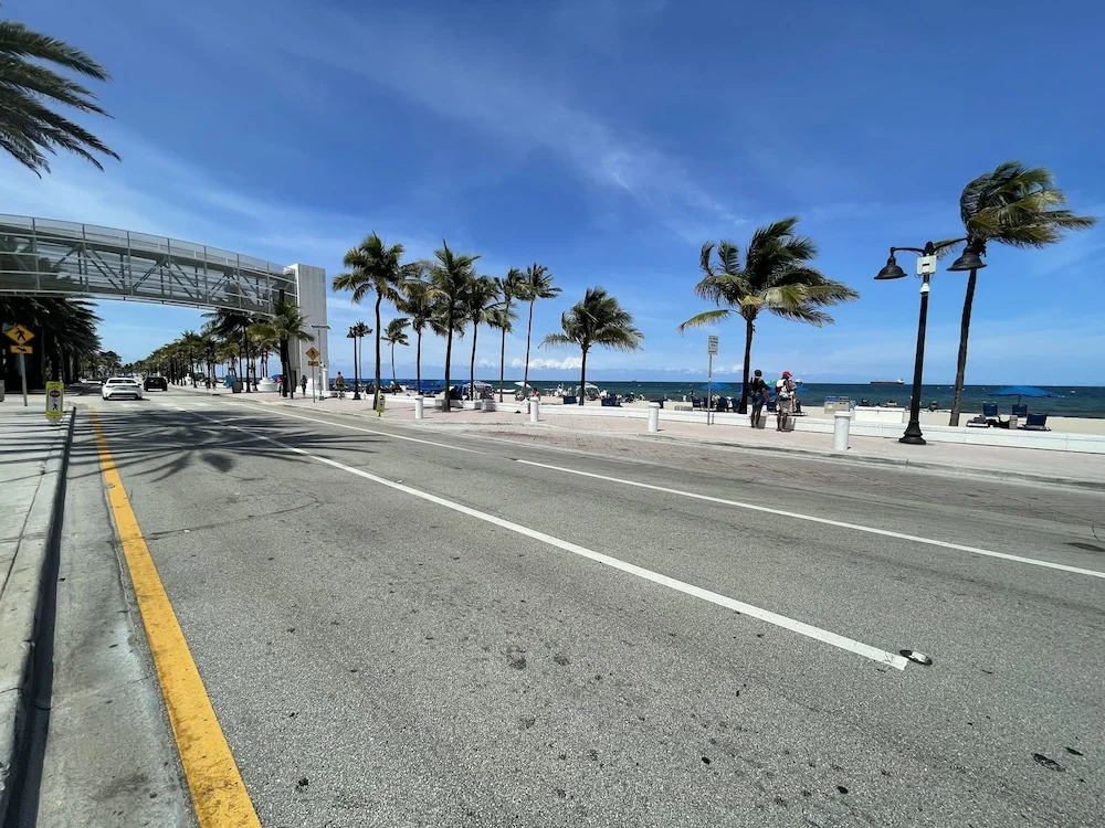 Fort Lauderdale Impeccable 2-1 Apto Free Parking