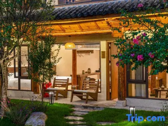 Qingwafang National Style Courtyard-Style Hotel (Erhai Lake Longkan Wharf)