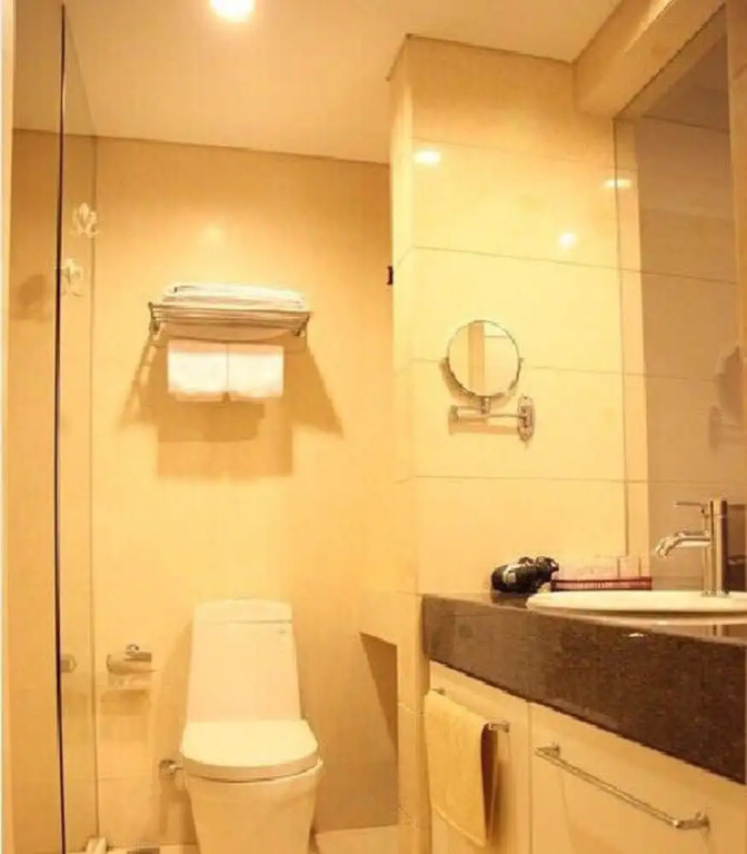He Yue Hotel