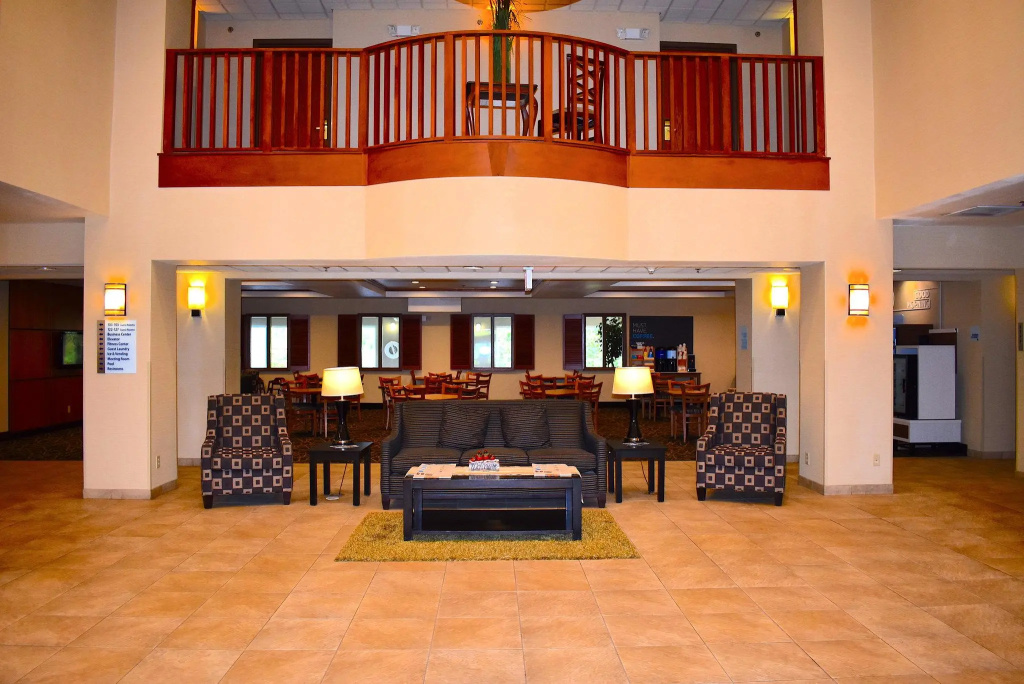 Holiday Inn Express Syracuse-Fairgrounds by IHG