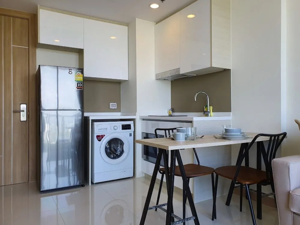Riviera 1BR Sea View A804