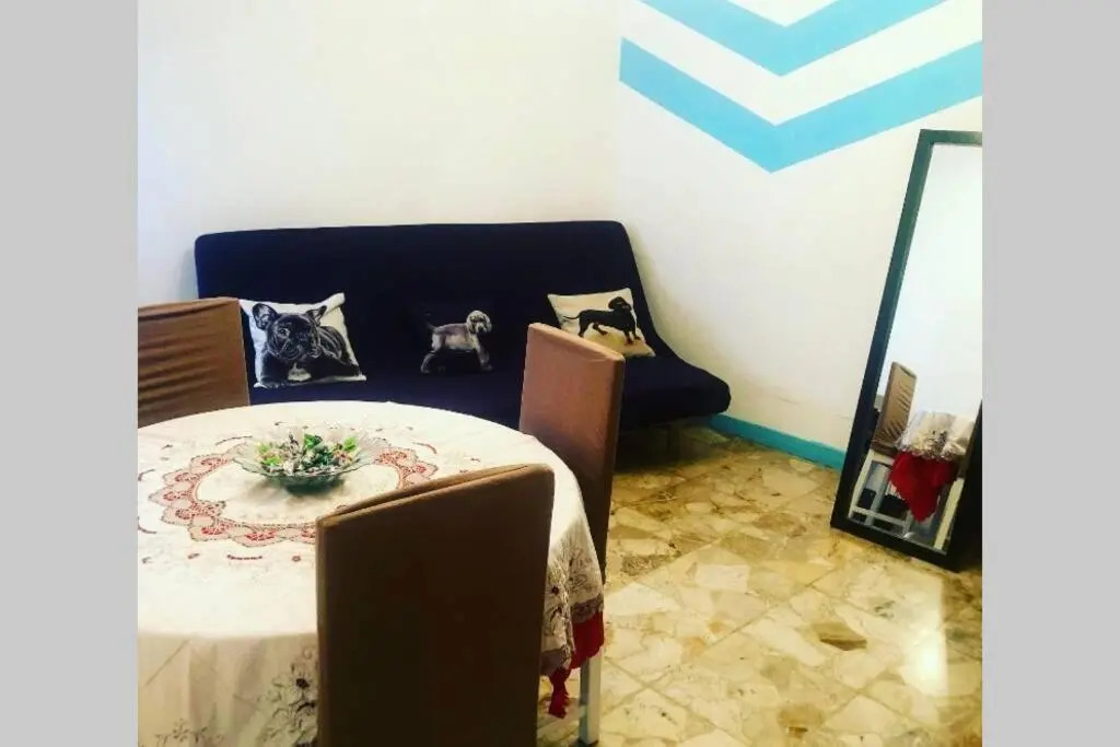 Peaceful apartment 1 minute walk to the beach