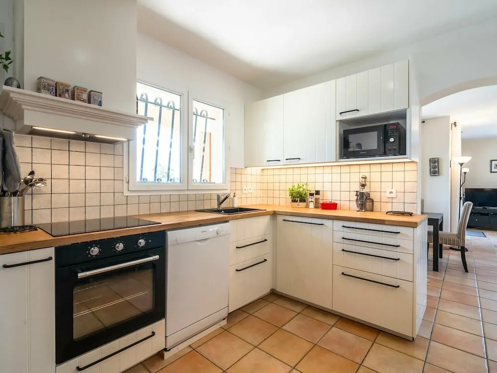 Luxury Villa with Private Swimming Pool in Escales