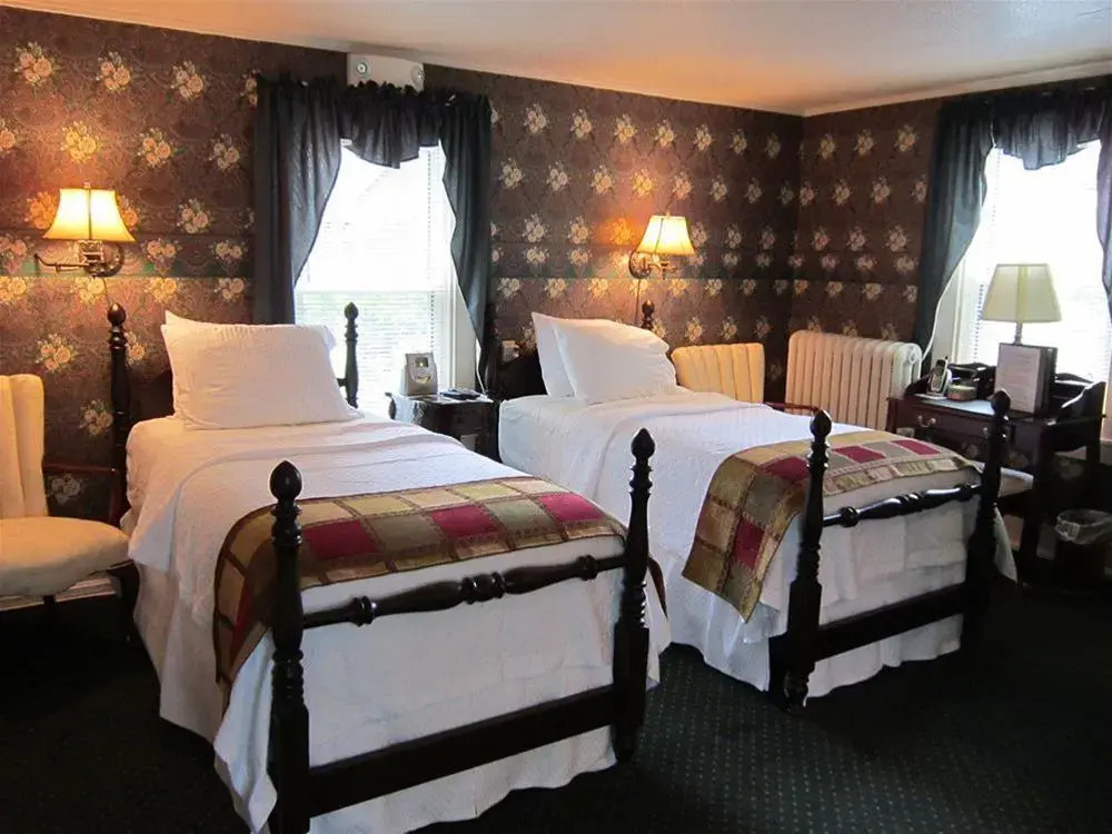 The Jenkins Inn