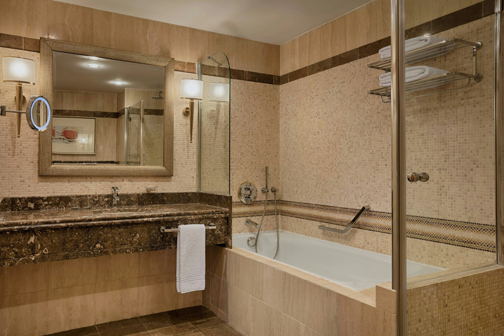 Sheraton Club des Pins Resort