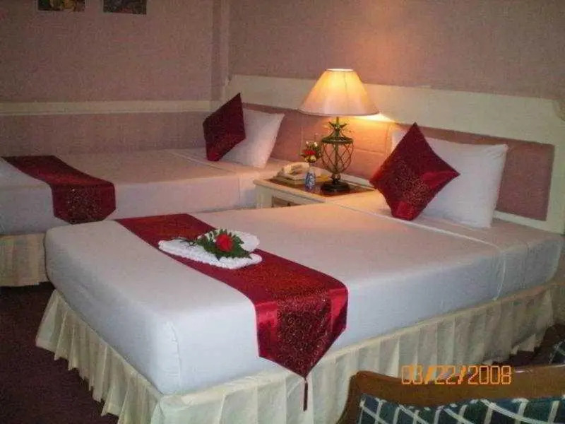 Royal Pacific Hotel