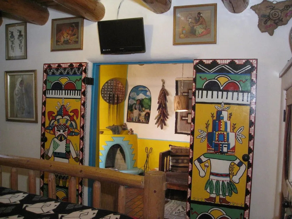La Dona Luz Inn an Historic B&B