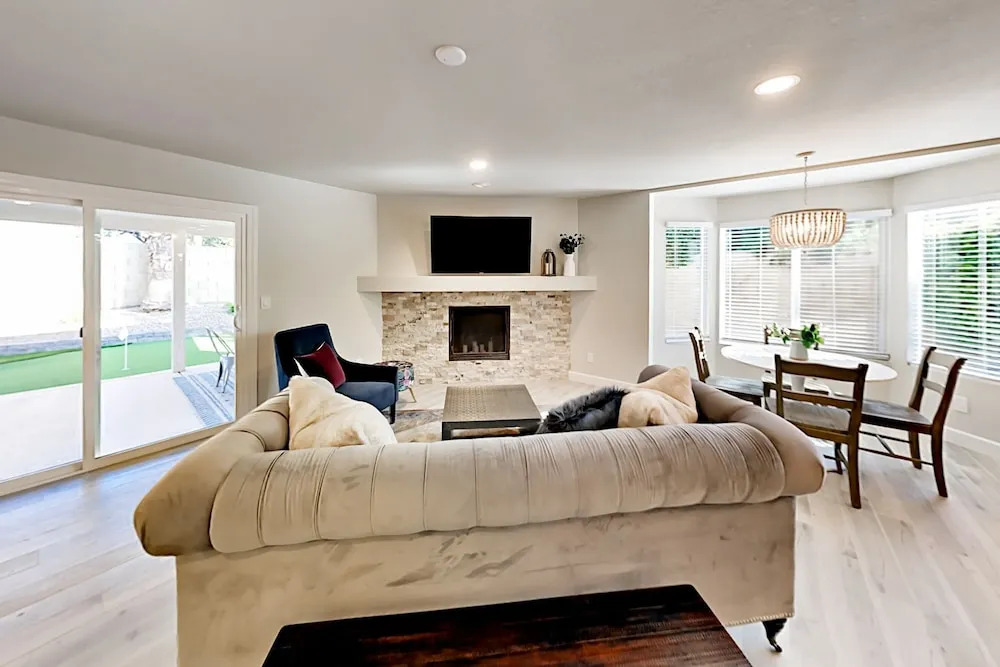 N 51st - 4 Br Home