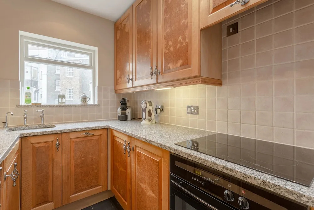Luxury 2 Bedroom Property in Belgravia