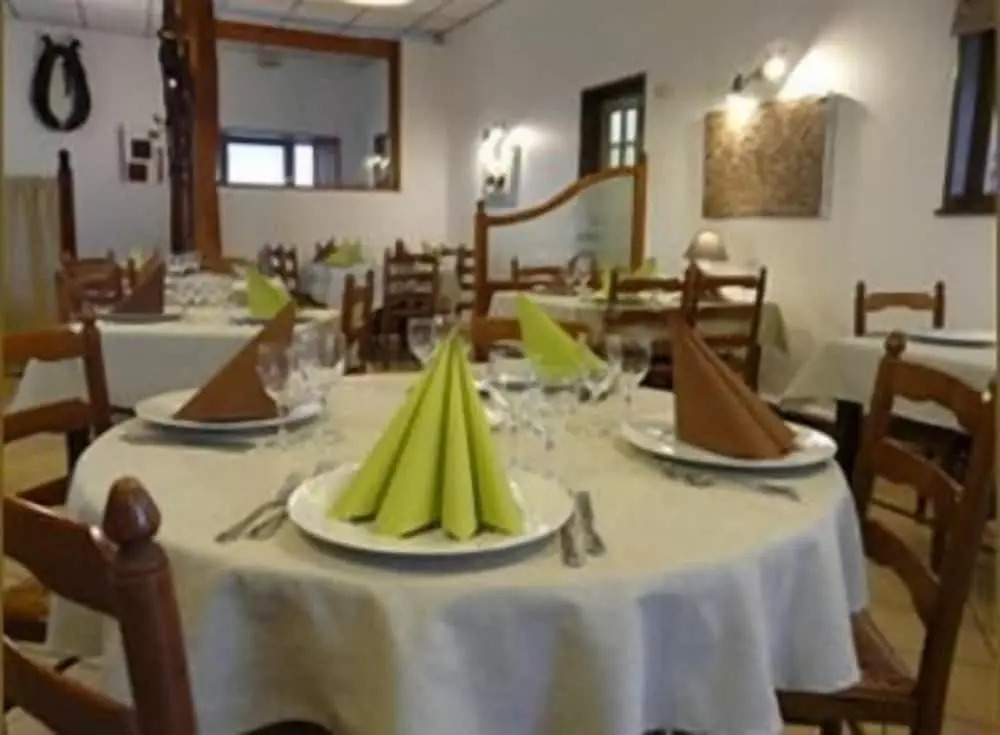 LOGIS - Auberge Du Colombier