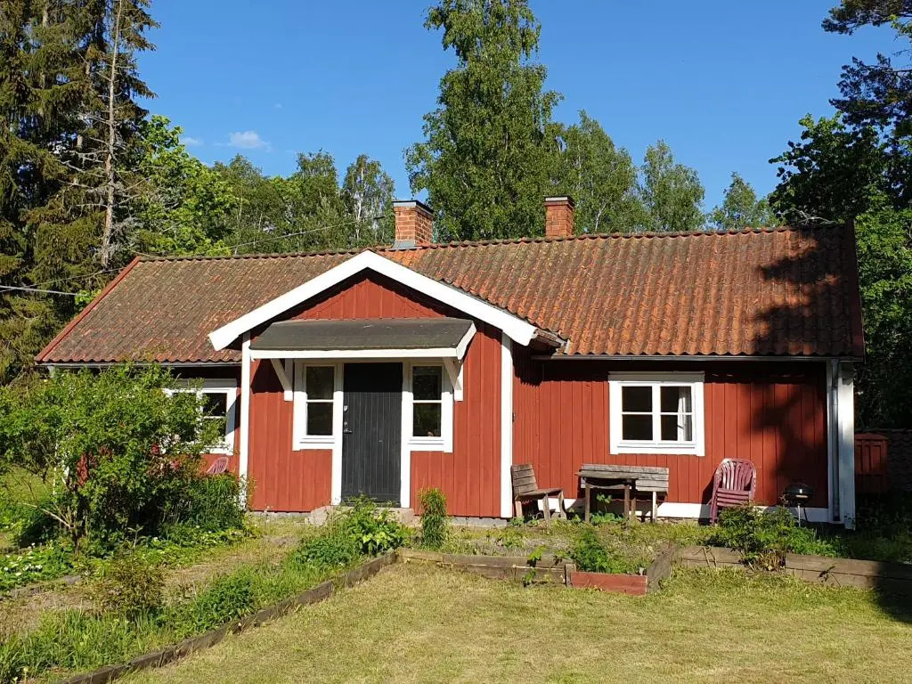 WESTERQVARN slussvaktarstuga