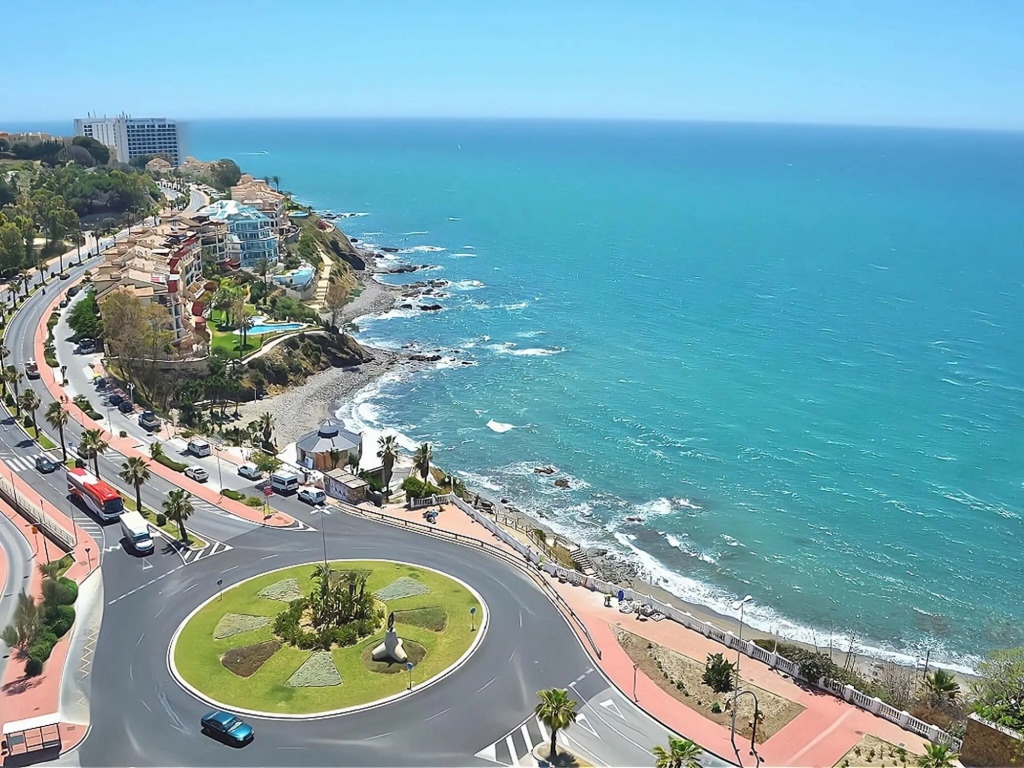 Beautiful apartment in Benalmadena with balcony