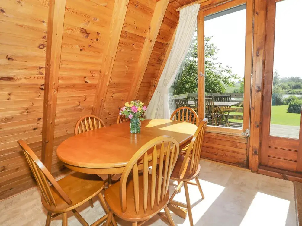 Apple Tree Lodge