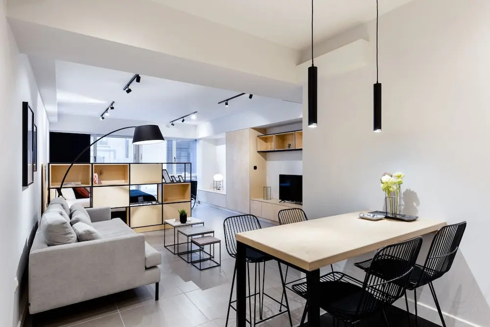 Ermou str. Elegant Apartments by UPSTREET