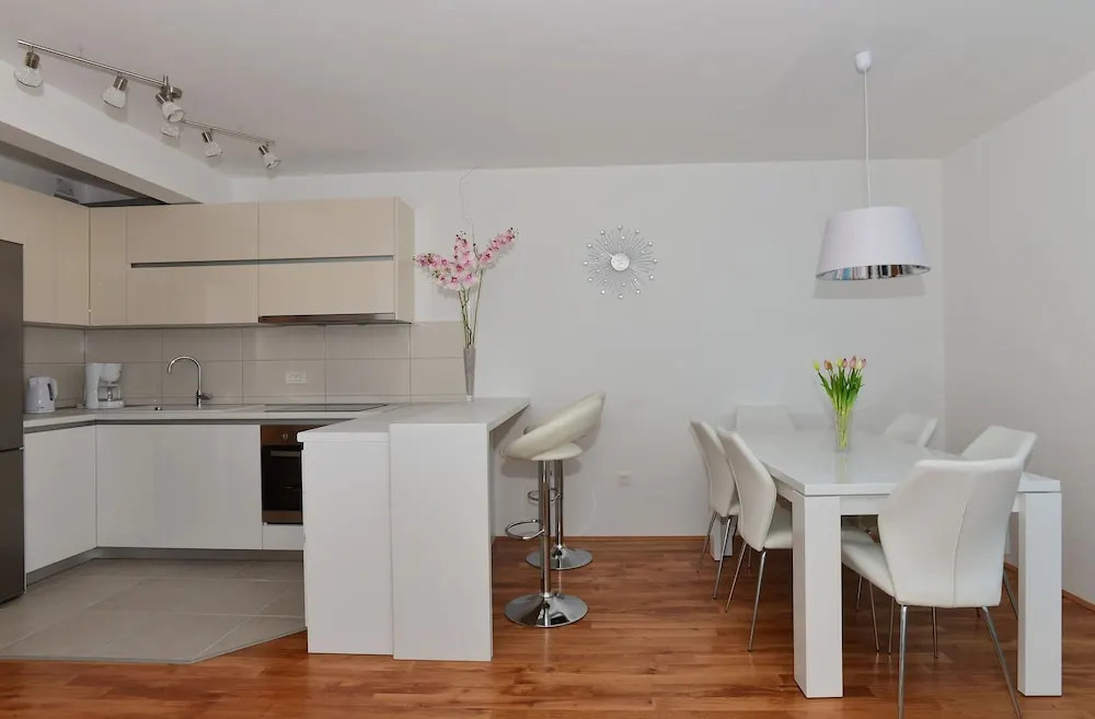 Apartman Niko by Villas Guide