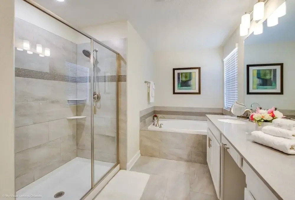 Stunning 6 Bedroom Pool Villa at Champions Gate