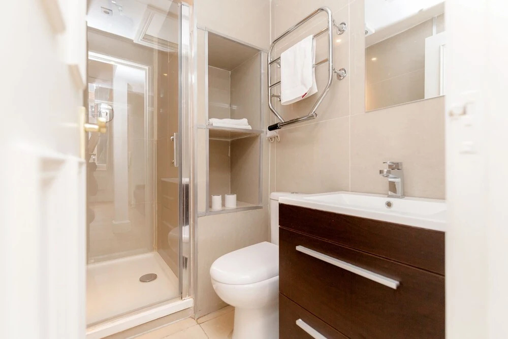 Modern Serviced Apartment in Kensington