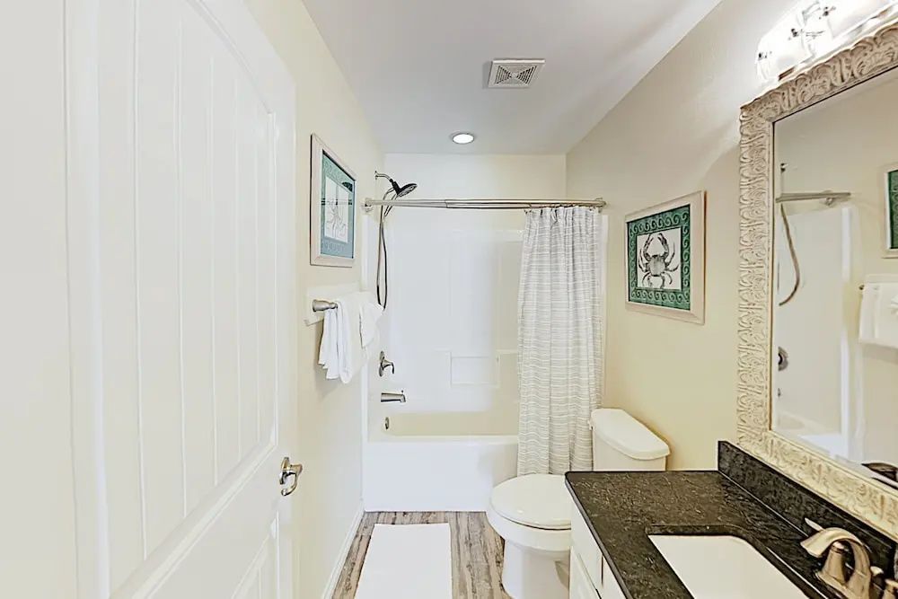 Poolside Beauty W/ Heated Pool - Steps To Beach 2 Bedroom Townhouse