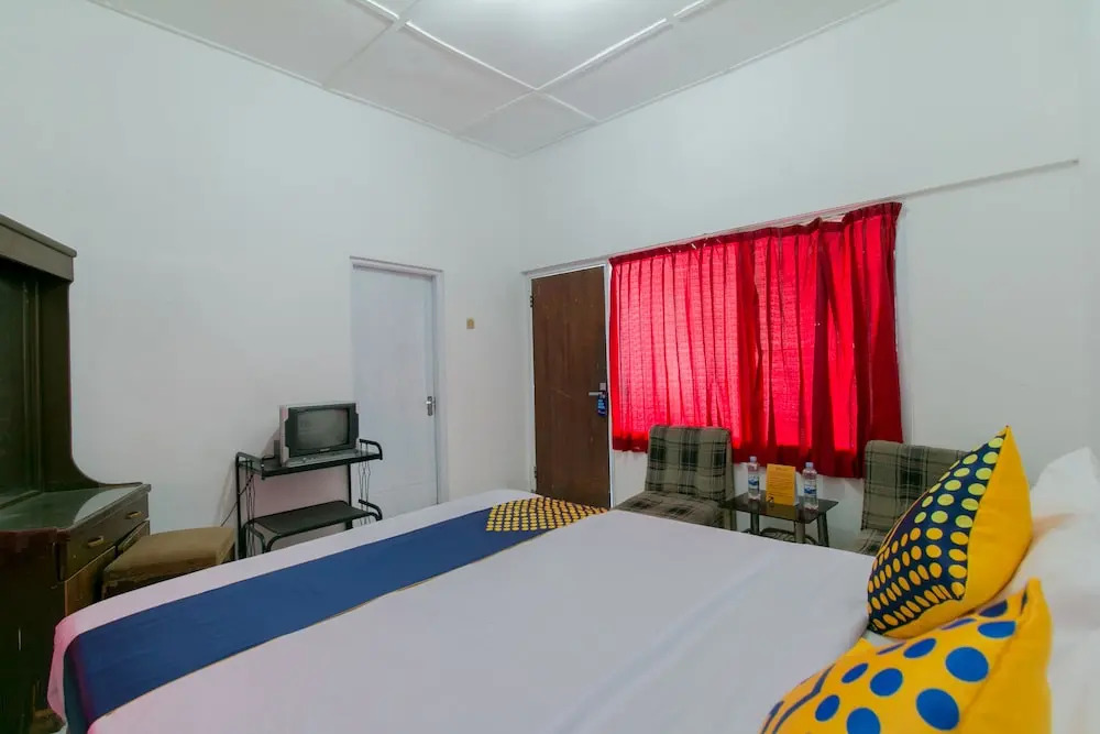 Hotel Mustika Widyasari by OYO Rooms