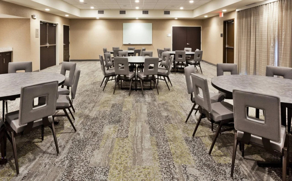 Courtyard by Marriott Auburn