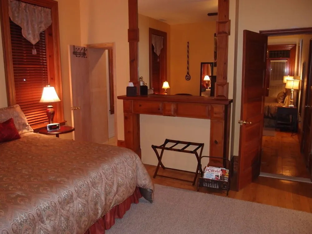 Mt Vernon Square Bed and Breakfast