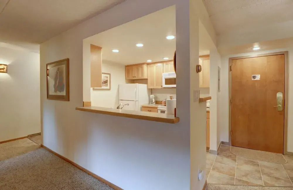 VS551 Village Square 1 Br 1 Ba