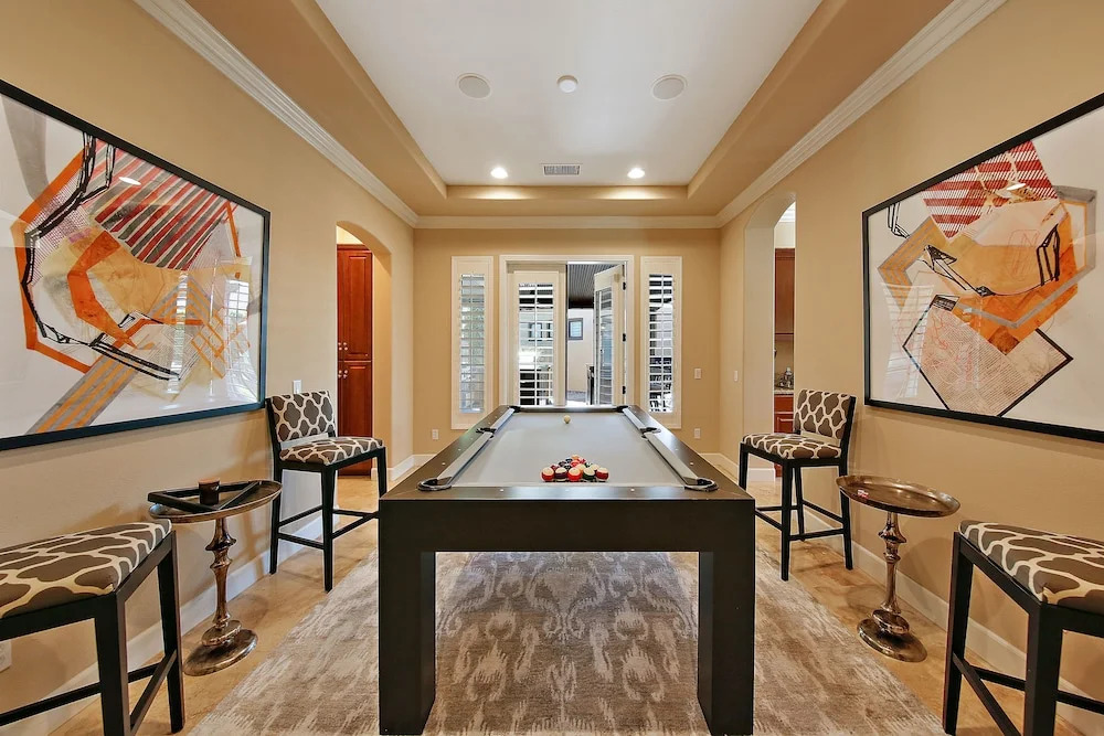 Gentle Breeze - Six Bedroom Home