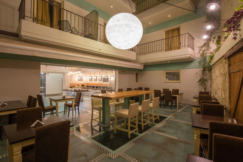 Anesis Blue Boutique Hotel