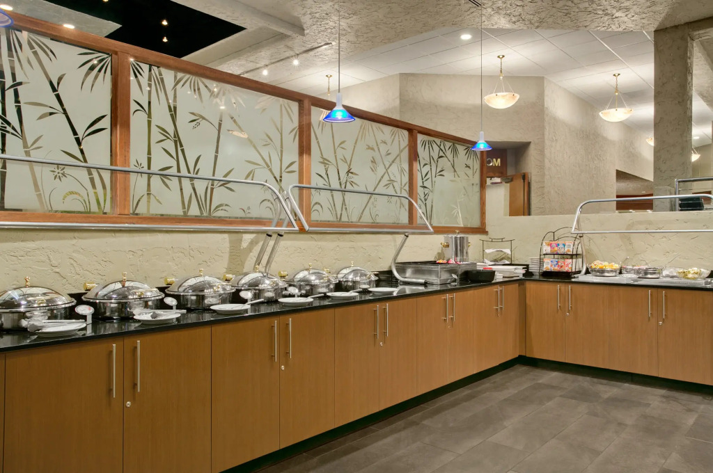 Crowne Plaza Columbus North - Worthington by IHG