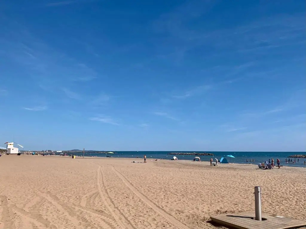 Maison indépendante avec jardin à 900m de la plage