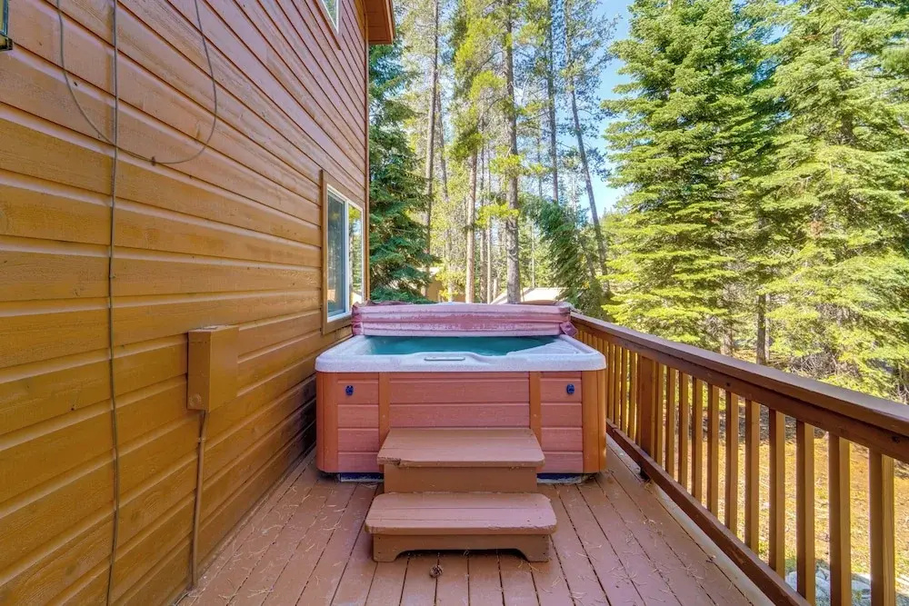 Private Beach On-site! Soda Springs Cabin