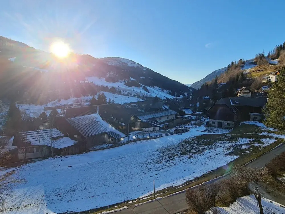 Mountain-view Apartment in Bad Kleinkirchheim