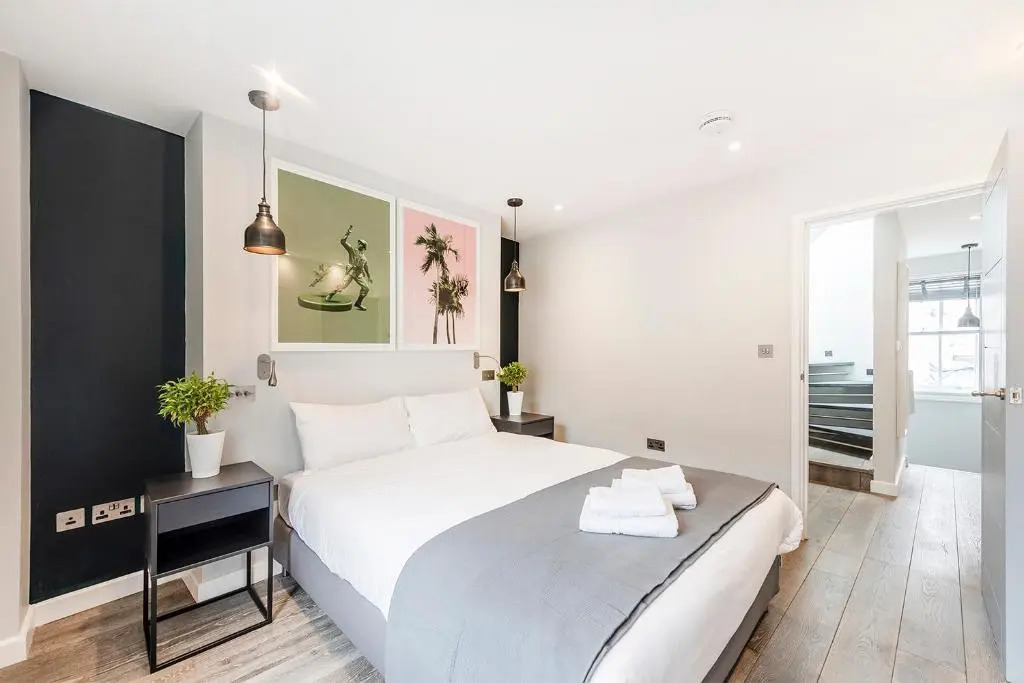 Be London - The Chinatown Residences