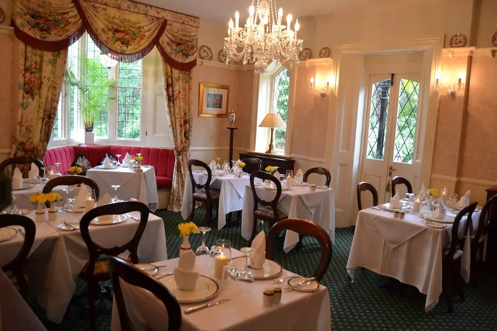 Rylstone Manor
