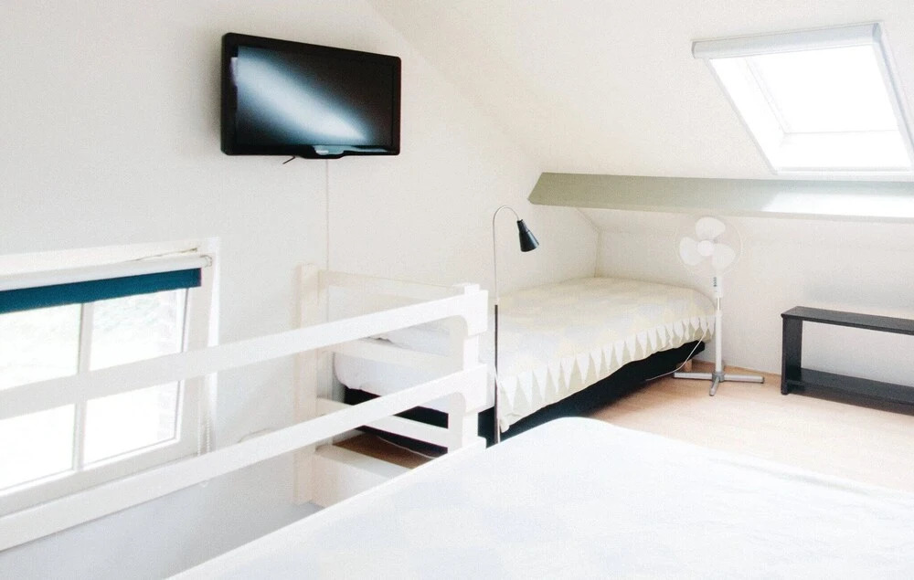 Amazing Home In Remersdaal With Wifi