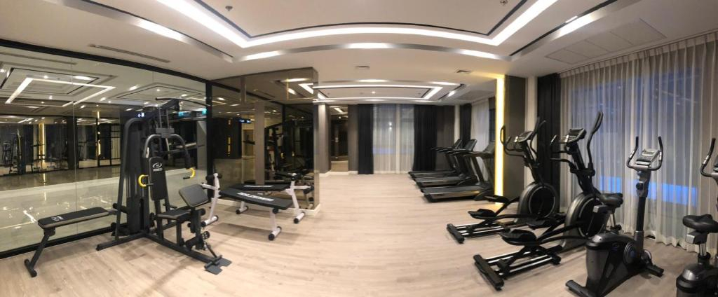 Mandarin Eastville, Pattaya - SHA Extra Plus