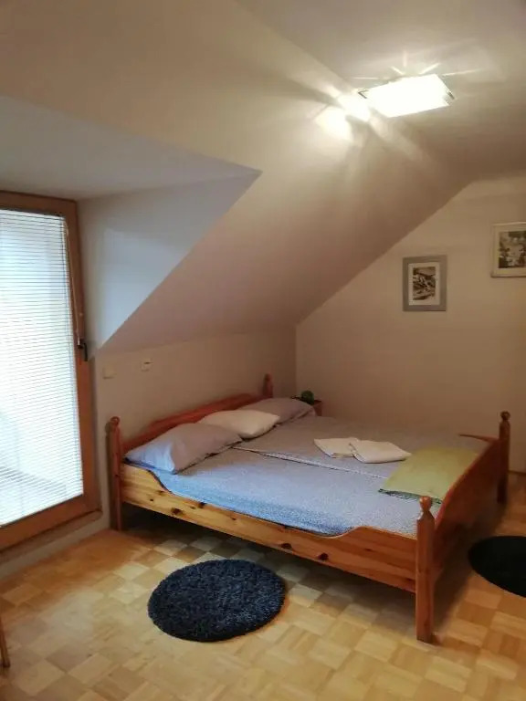 Guest House Kveder