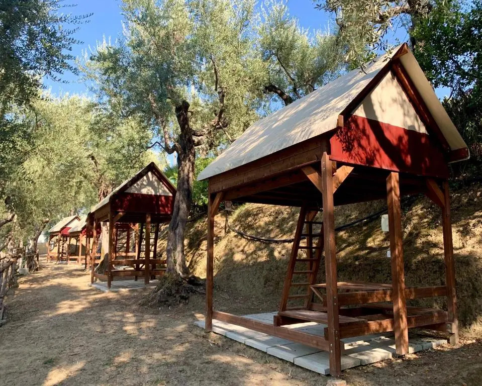 Hostel & Glamping Santa Fortunata